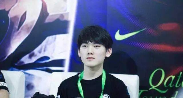 幕后故事包